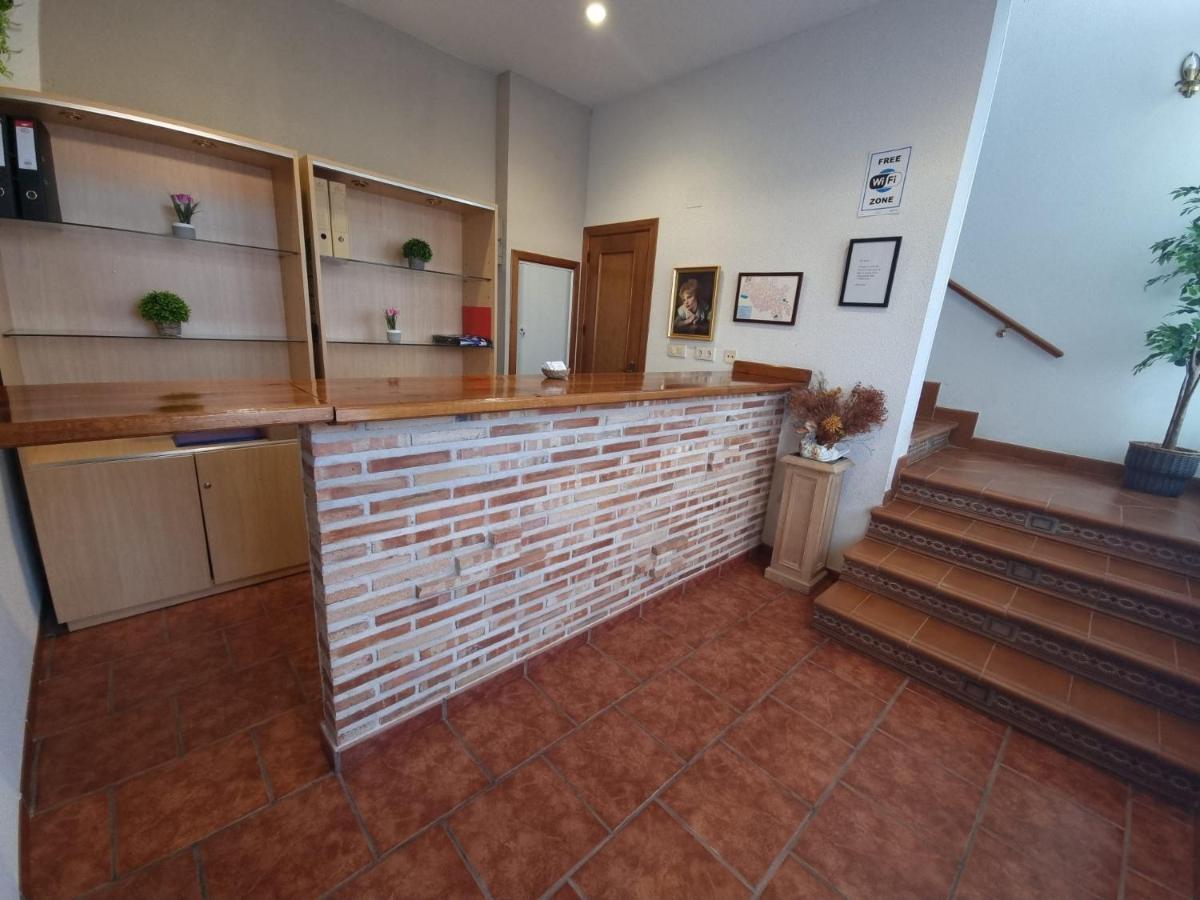 La Pueblanueva Hostal Casa Fran מראה חיצוני תמונה